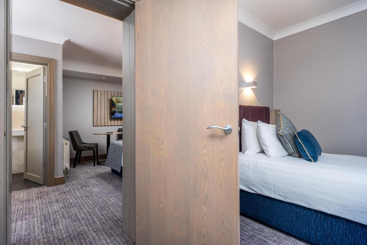 Rochestown Lodge Hotel دون لاوجير المظهر الخارجي الصورة