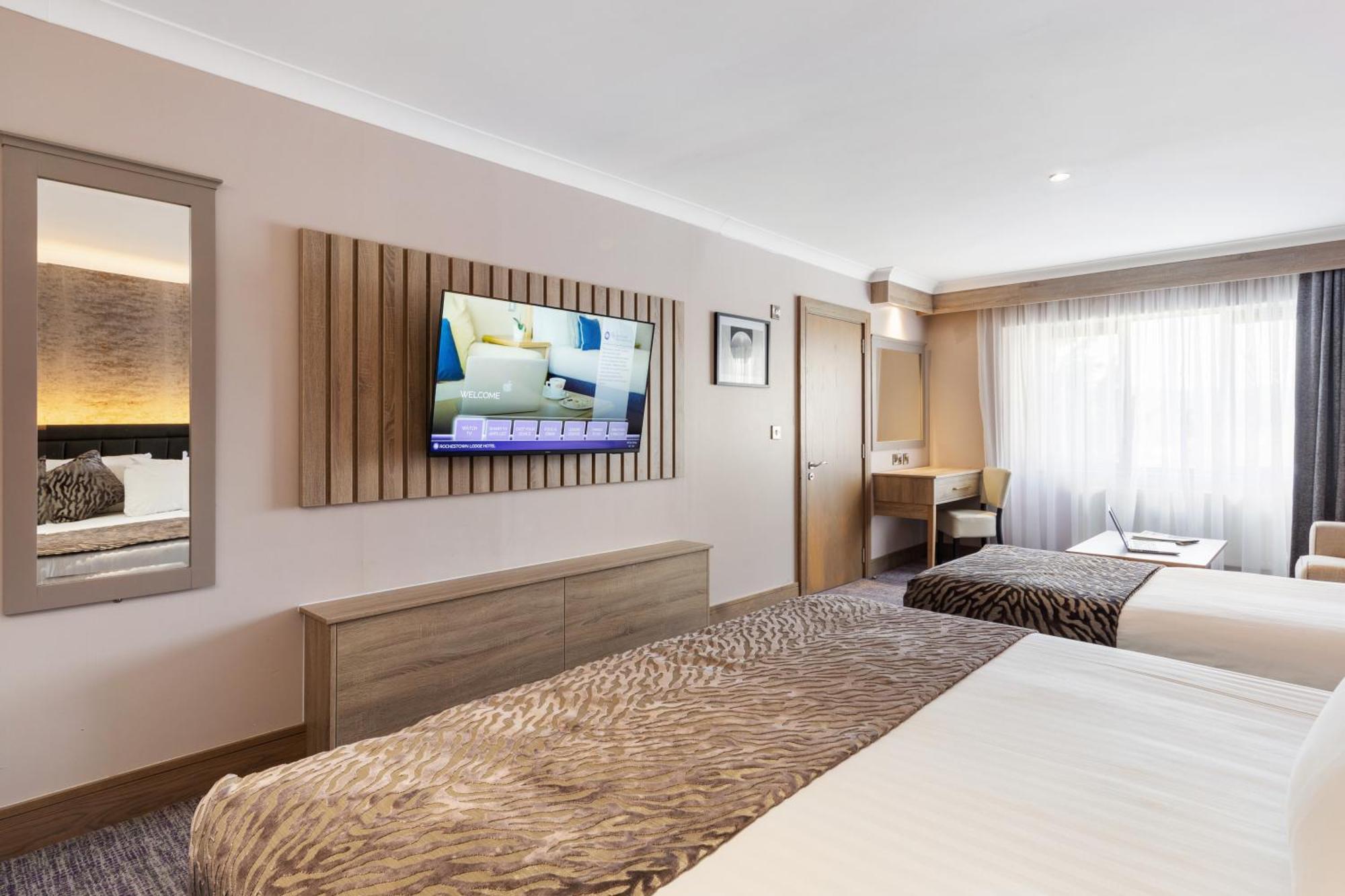 Rochestown Lodge Hotel دون لاوجير المظهر الخارجي الصورة