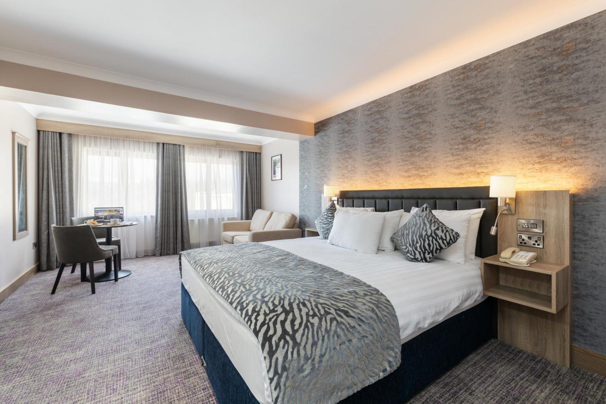 Rochestown Lodge Hotel دون لاوجير المظهر الخارجي الصورة