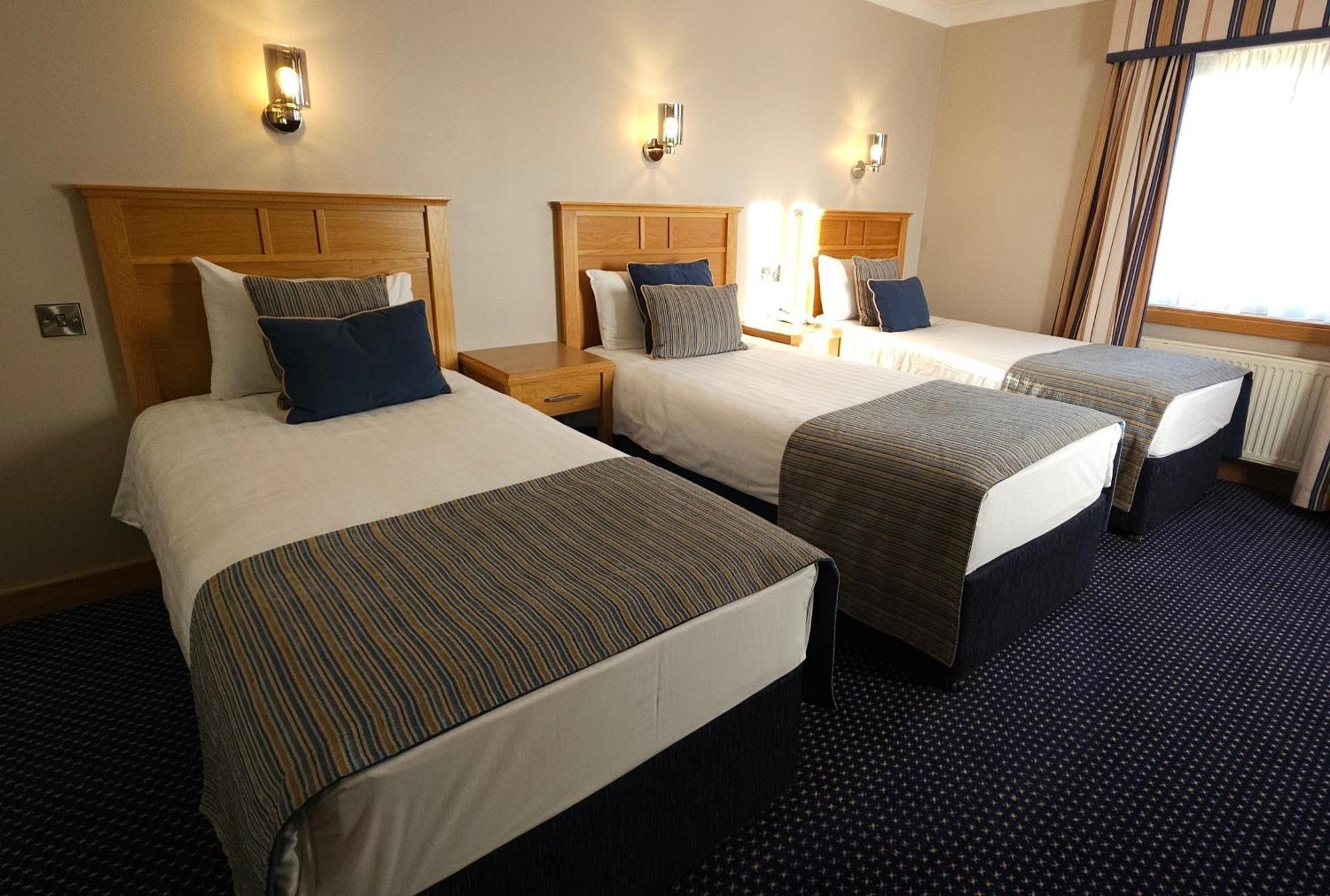 Rochestown Lodge Hotel دون لاوجير المظهر الخارجي الصورة