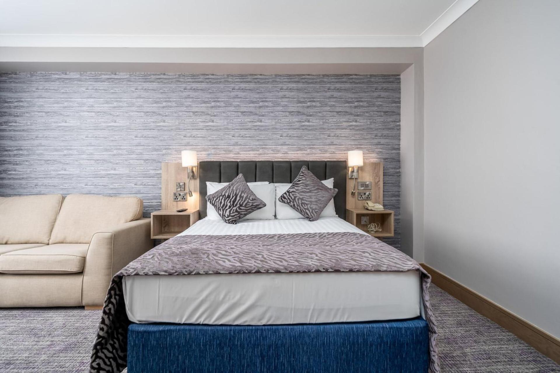 Rochestown Lodge Hotel دون لاوجير المظهر الخارجي الصورة